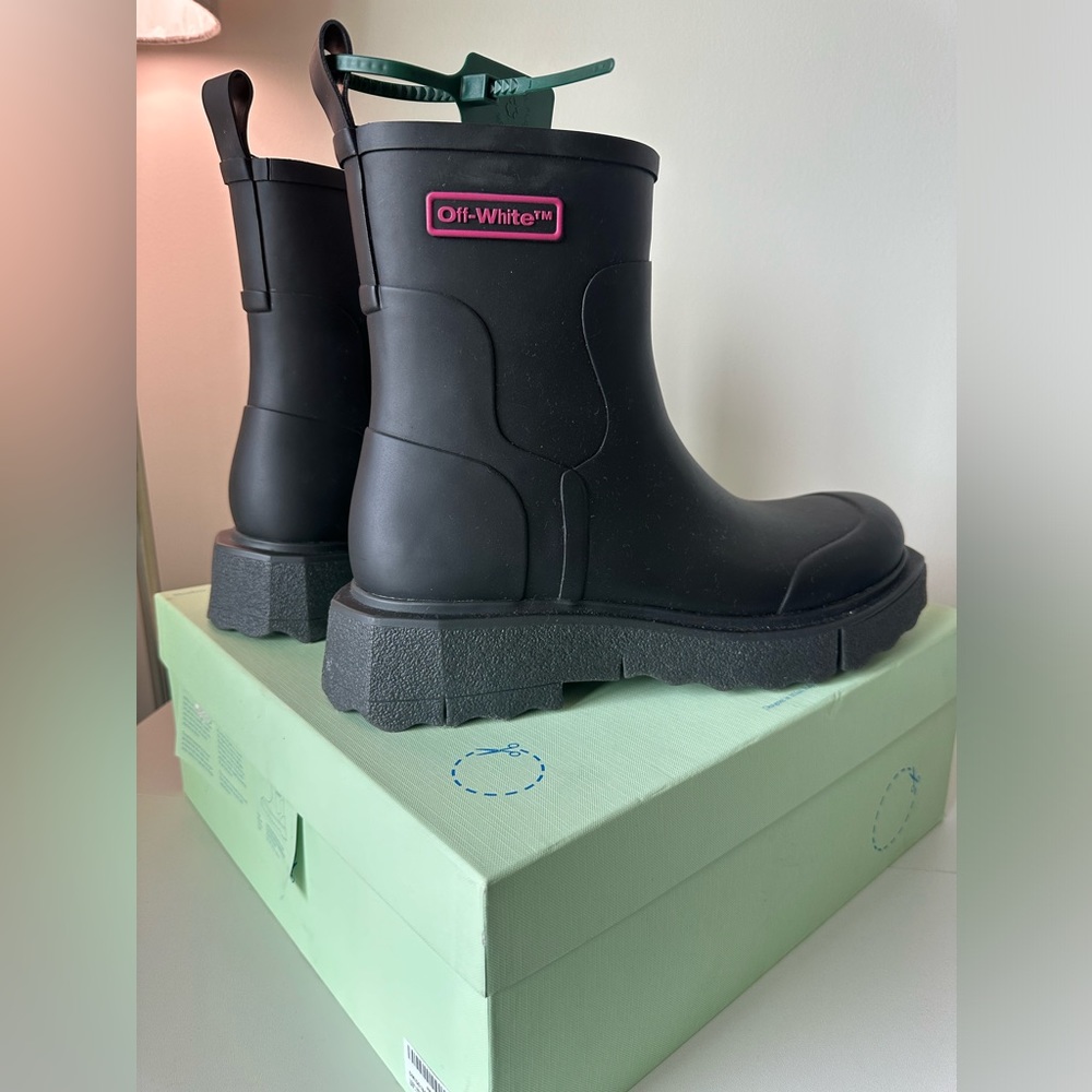 Off-White Logo Sponge Rubberboot